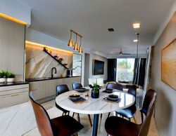 The Quartz (D19), Condominium #566102121